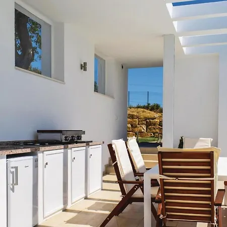 Nice In Gaspara/estepona W/ Outdoor Swimming Pool, Wifi And Outdoor Swimming Pool